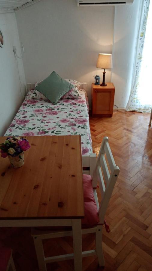 Anna Biograd Na Moru Exterior foto